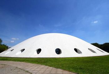 Pavilhão de exposições no Parque Ibirapuera em São Paulo - SP.
