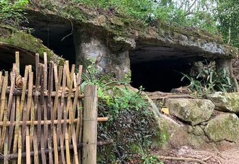 Ruínas do Lazareto também são atrações do Parque Estadual de Ilha Grande em Angra dos Reis - RJ.