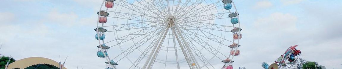 Fachada principal do Parque Guanabara, parque de diversões em Belo Horizonte - MG. 