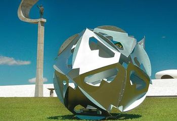 Obra artística de Darlan Rosa no Memorial JK em Brasília - DF.