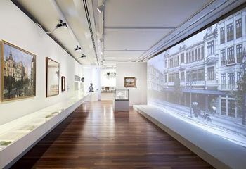 Sala de exposições no Museu de Arte do Rio - RJ.