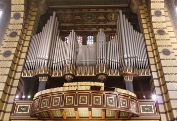 Órgão alemão de 6000 tubos no Mosteiro de São Bento - SP. 