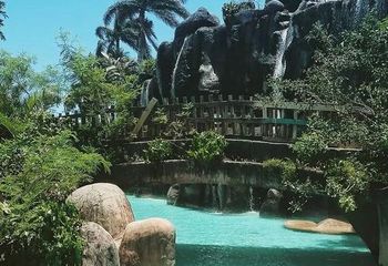 Cachoeira Artificial no Thermas Internacional do Espírito Santo em Guarapari - ES.