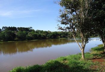 Visual do Lago Municipal de Cascavel - PR. Visual do Lago Municipal de Cascavel - PR.