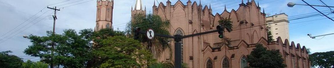 Vista da Catedral do Senhor Bom Jesus em Ourinhos - SP.