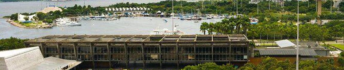 Vista aérea do Museu de Arte Moderna do Rio de Janeiro - RJ.