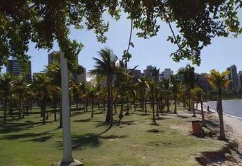 Vista da Praça dos Namorados em Vitória - ES.