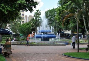 Chafariz da Praça Ary Coelho em Campo Grande - MS.