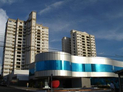 Entrada do Horto Florestal de Rondonópolis - MT, lugar ideal para realizar caminhadas ao amanhecer e ao entardecer