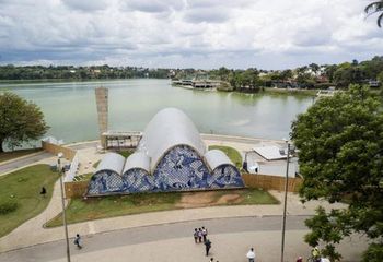 Capela de São Francisco de Assis vista de cima em Belo Horizonte - MG. 