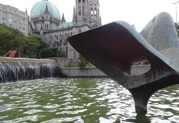 Monumento Condor na Praça da Sé em São Paulo - SP. 