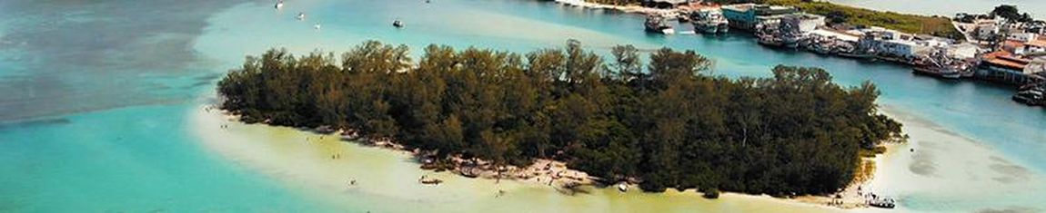 A Ilha do Japonês é uma croa natural localizada na cidade de Cabo Frio - RJ.