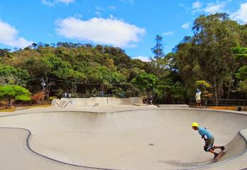 Área esportiva e skate park no Parque das Mangabeiras - MG. 