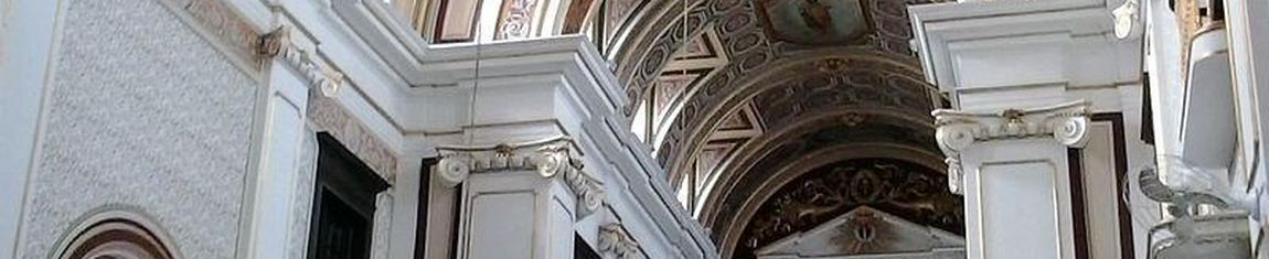 Interior da Catedral Metropolitana São João Batista em Niterói - RJ. 