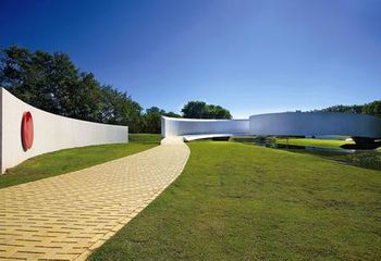 Memorial da Imigração Japonesa está localizado dentro do Parque Ecológico da Pampulha - MG. 