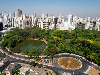 Lago das Rosas, no bairro Oeste em Goiânia - GO