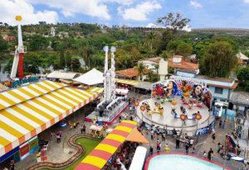 Vista área do Parque Guanabara em Belo Horizonte - MG.