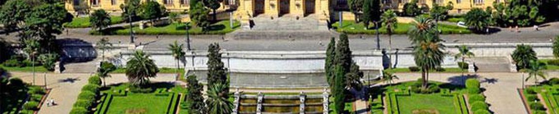 Vista aérea do Parque Independência em São Paulo - SP, com o Museu do Ipiranga ao fundo. 