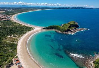 Vista aérea da Praia do Peró em Cabo Frio - RJ.