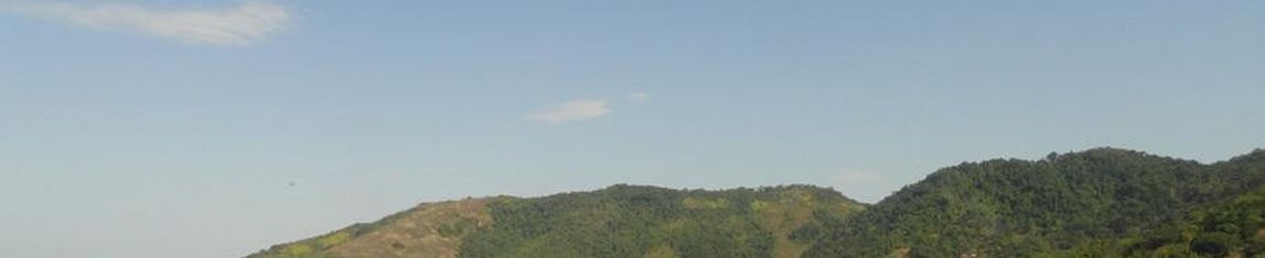 Vista da Praia da Fortaleza em Ubatuba - SP, última do trajeto da Trilha das Sete Praias.