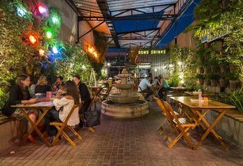 Pracinha do Seu Justino é destaque na Vila Madalena - SP. 