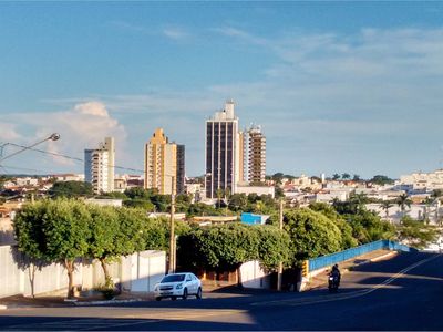 A Praça dos Jacarés é um dos cartões-postais da cidade de Jales - SP.