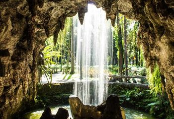Gruta do Parque Jardim da Luz em São Paulo - SP.