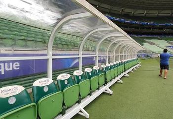 Bancos dos jogadores no Allianz Parque em São Paulo - SP. 