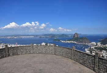Mirante Dona Marta no Parque Nacional da tijuca 0 RJ. 