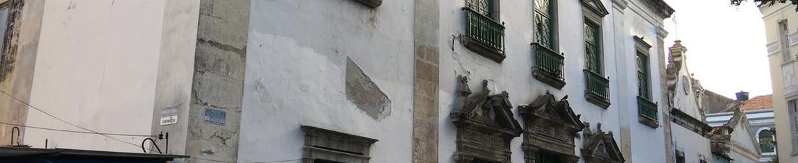 Fachada da Igreja do Divino Espírito Santo em Recife - PE.