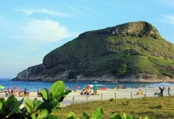 Vista da Orla da Praia do Recreio - RJ. 