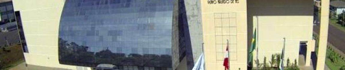 Vista panorâmica do Centro de Cultura e Eventos Plínio Arlindo de Nes em Chapecó - SC.